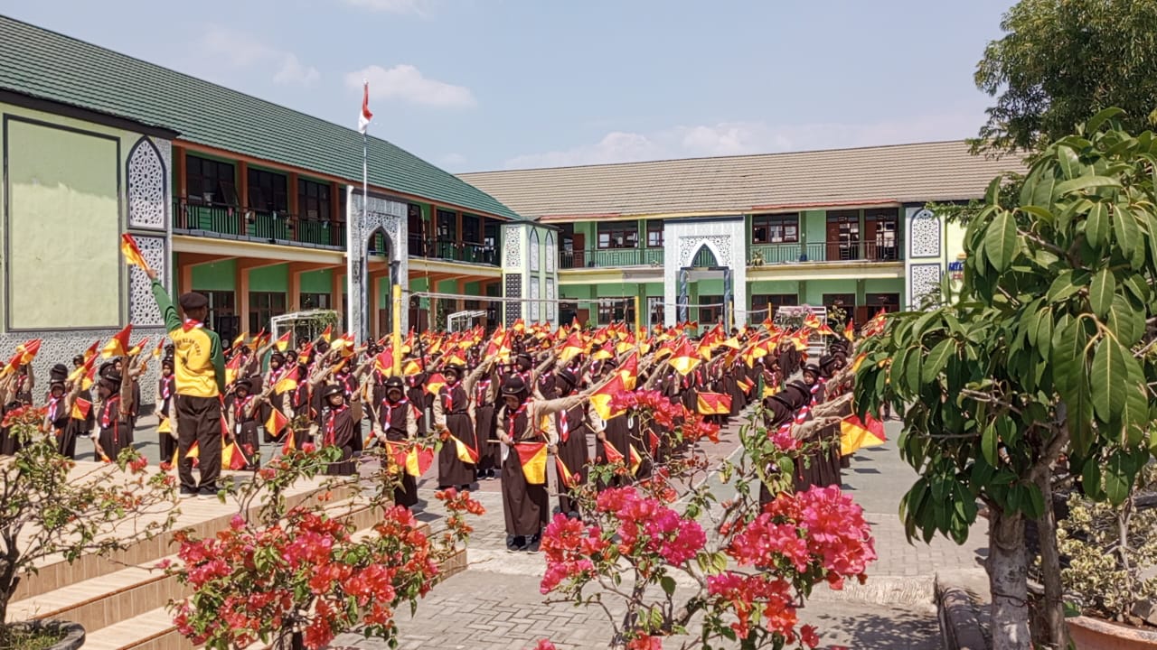 KEGIATAN EKSTRAKURIKULER PRAMUKA ARJUNA–SRIKANDI