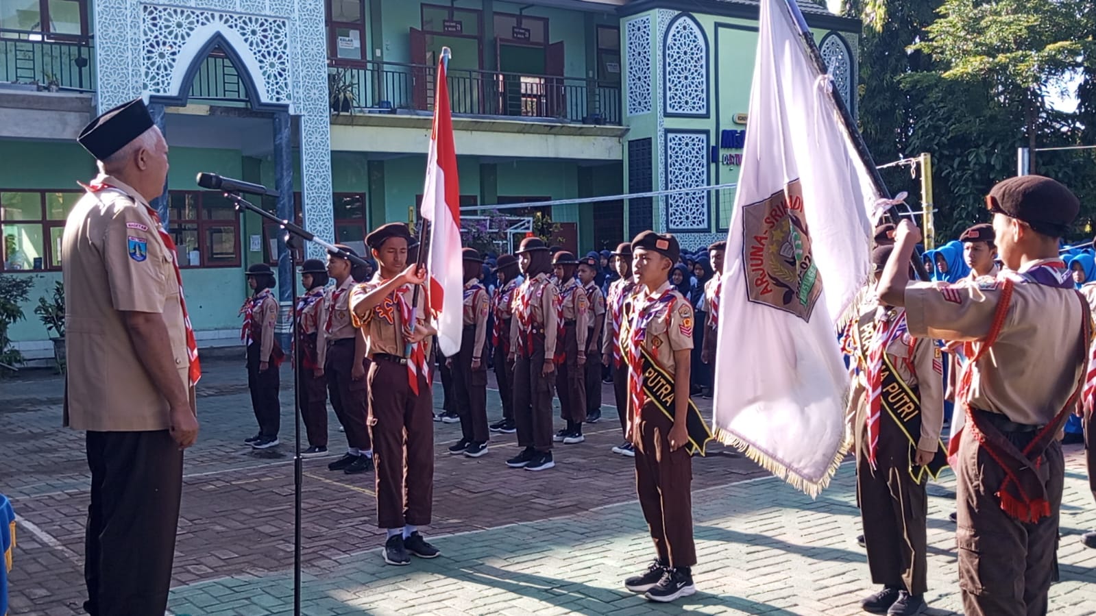 WhatsApp Image 2025-10-13 at 08.34.49_23e02fff.jpg